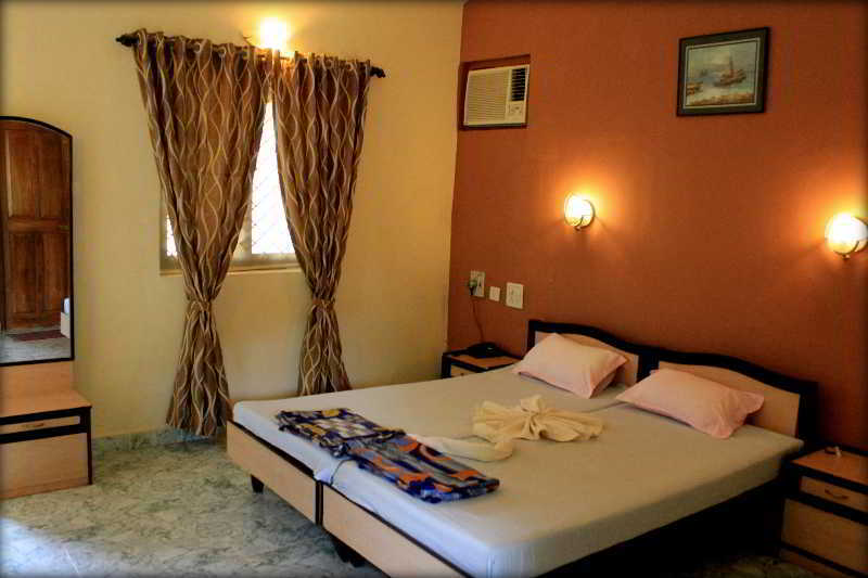 קלנגוטה Dona Julia Beach Resort מראה חיצוני תמונה