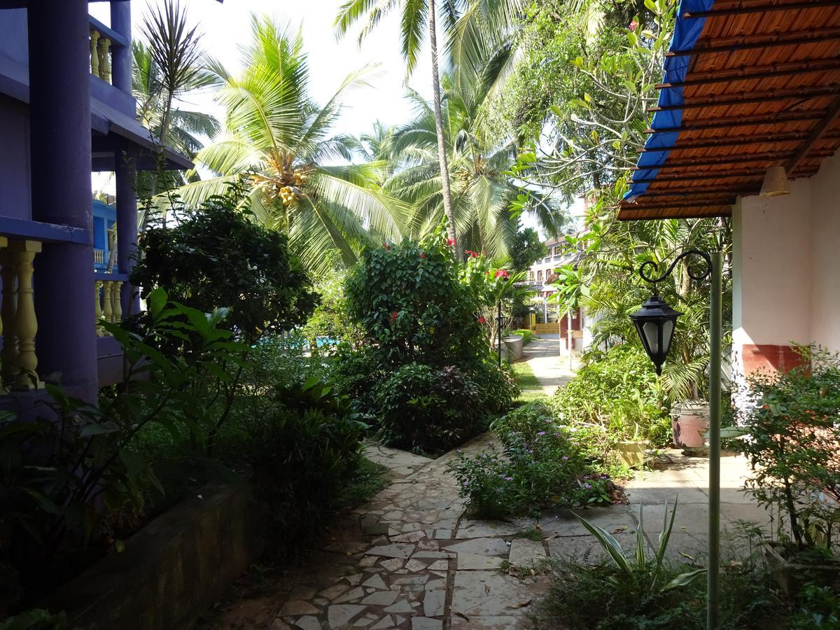 קלנגוטה Dona Julia Beach Resort מראה חיצוני תמונה