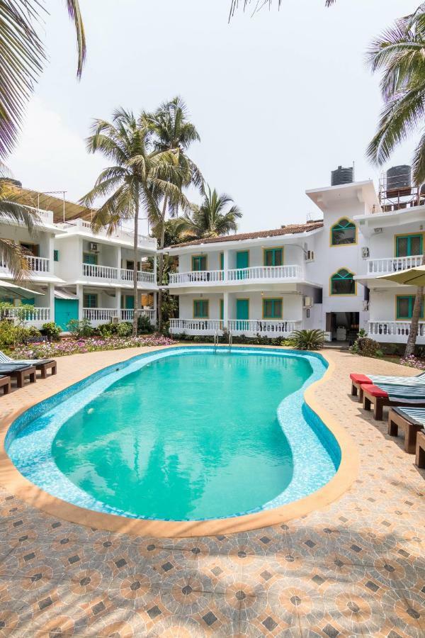 קלנגוטה Dona Julia Beach Resort מראה חיצוני תמונה