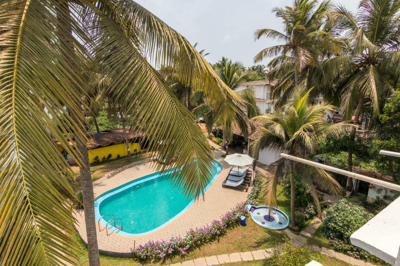 קלנגוטה Dona Julia Beach Resort מראה חיצוני תמונה
