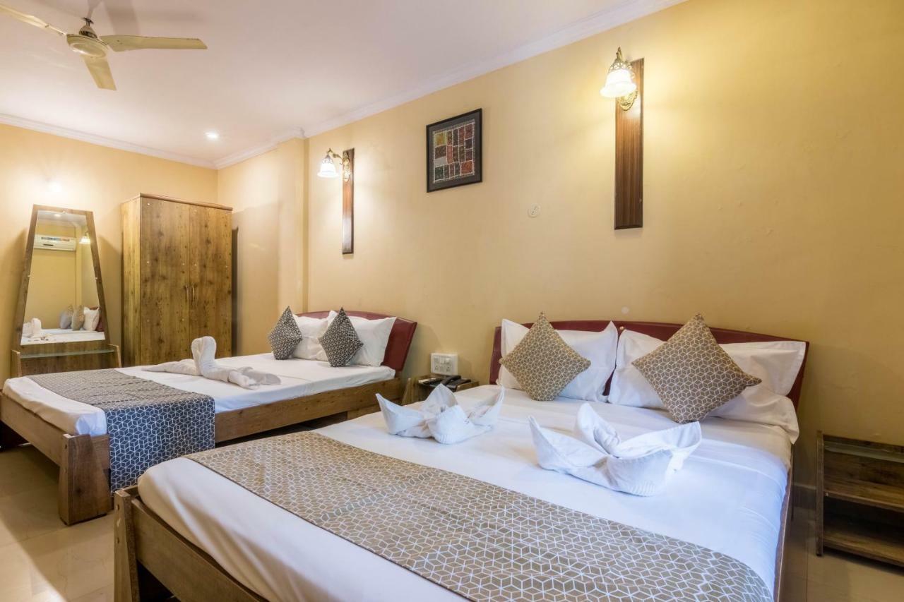 קלנגוטה Dona Julia Beach Resort מראה חיצוני תמונה