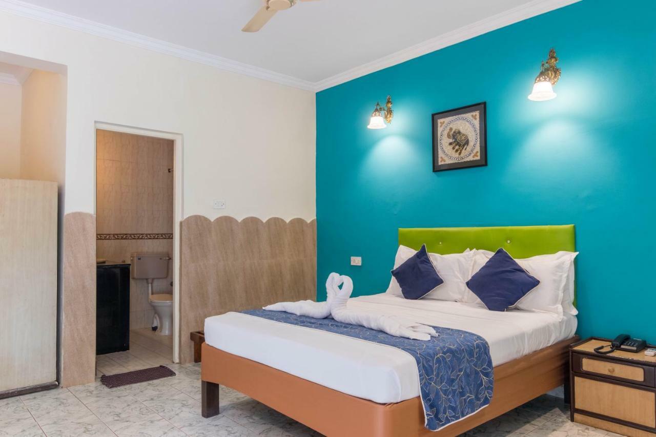 קלנגוטה Dona Julia Beach Resort מראה חיצוני תמונה
