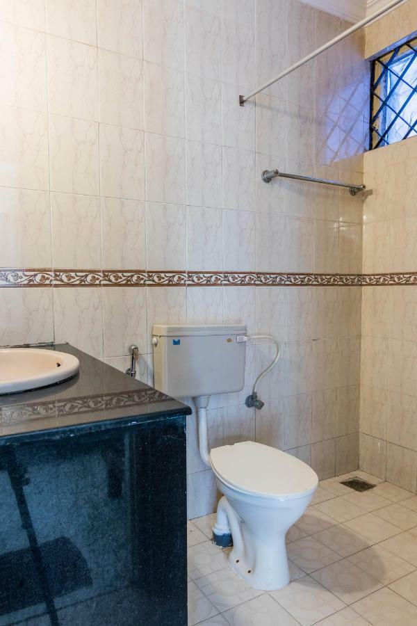 קלנגוטה Dona Julia Beach Resort מראה חיצוני תמונה