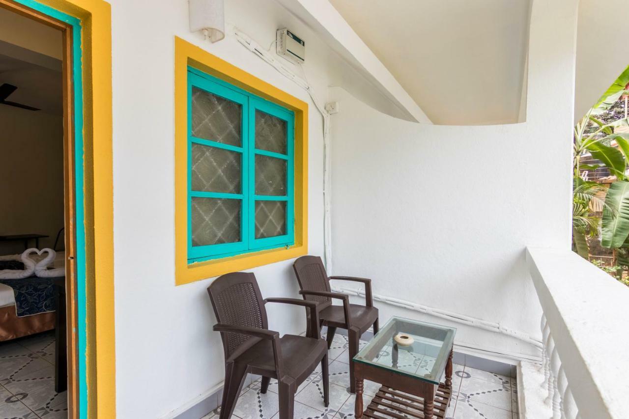 קלנגוטה Dona Julia Beach Resort מראה חיצוני תמונה